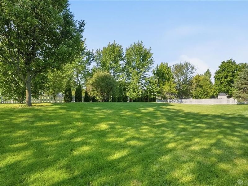2266 Charleston Way, Beavercreek, OH 45431 Photo 52