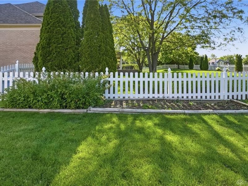 2266 Charleston Way, Beavercreek, OH 45431 Photo 56