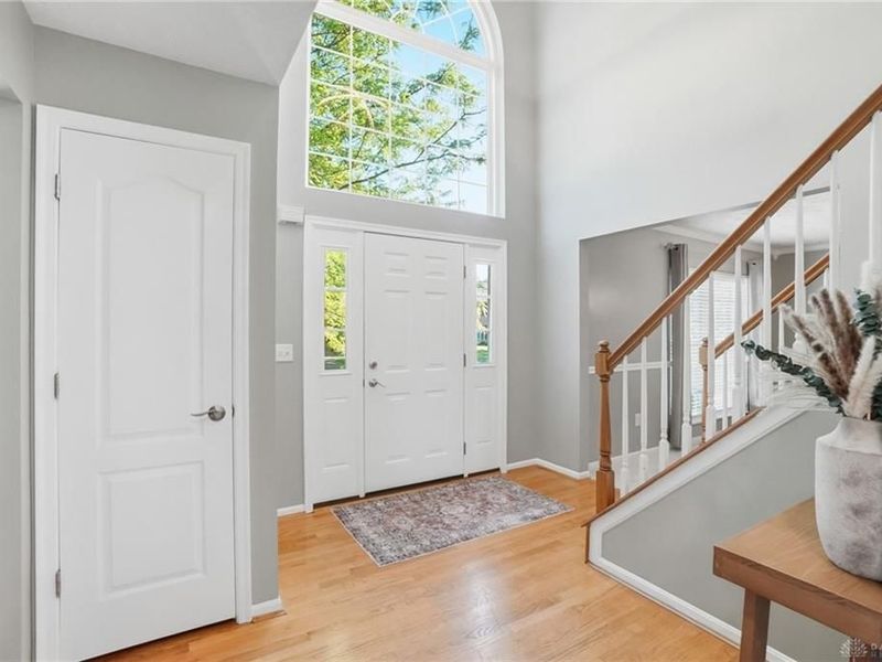 2266 Charleston Way, Beavercreek, OH 45431 Photo 6