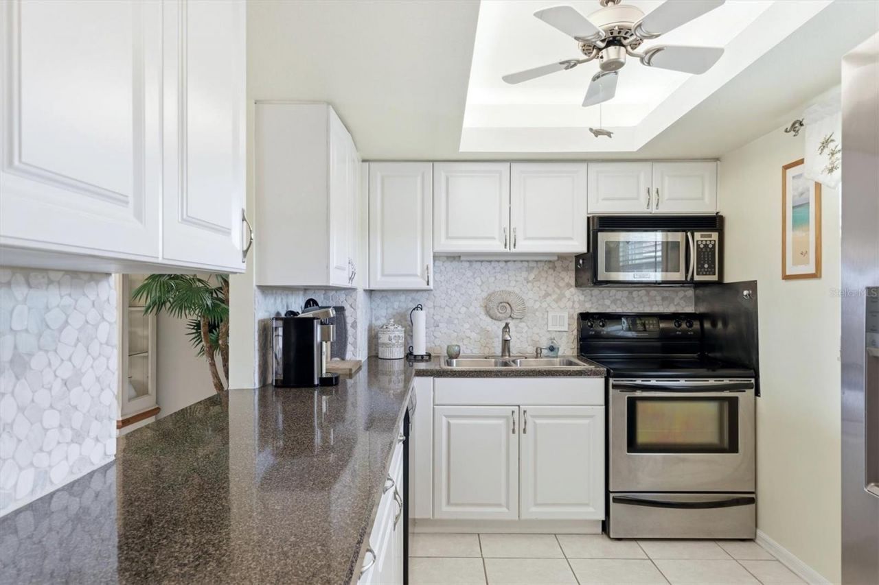 1215 S Portofino Drive, Unit 406, Sarasota, FL 34242 Photo