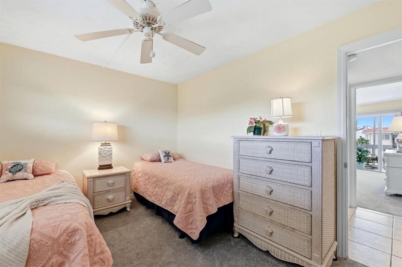 1215 S Portofino Drive, Unit 406, Sarasota, FL 34242 Photo