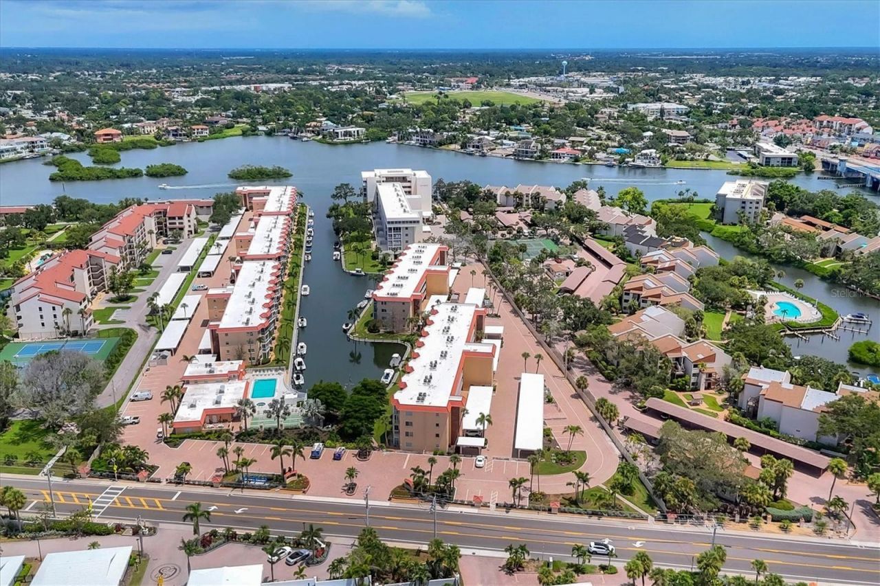 1215 S Portofino Drive, Unit 406, Sarasota, FL 34242 Photo