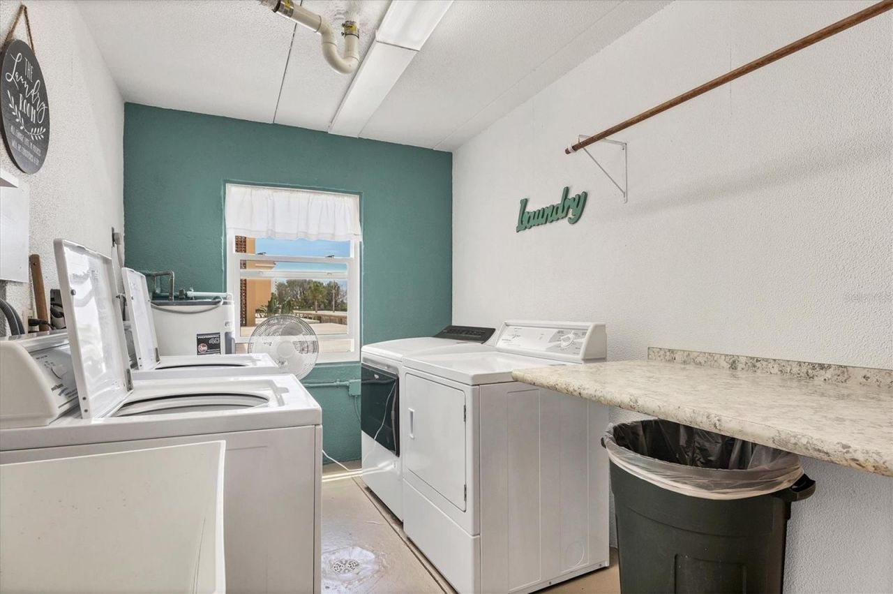 1215 S Portofino Drive, Unit 406, Sarasota, FL 34242 Photo