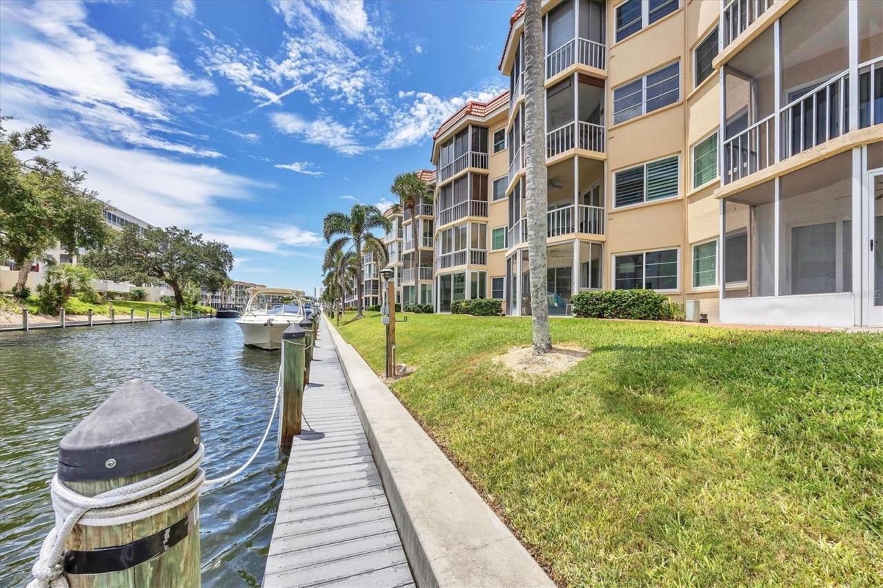 1215 S Portofino Drive, Unit 406, Sarasota, FL 34242 Photo