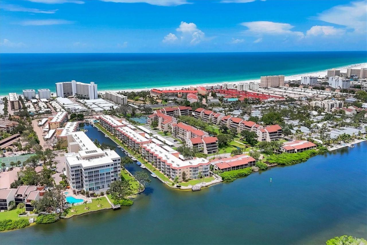 1215 S Portofino Drive, Unit 406, Sarasota, FL 34242 Photo