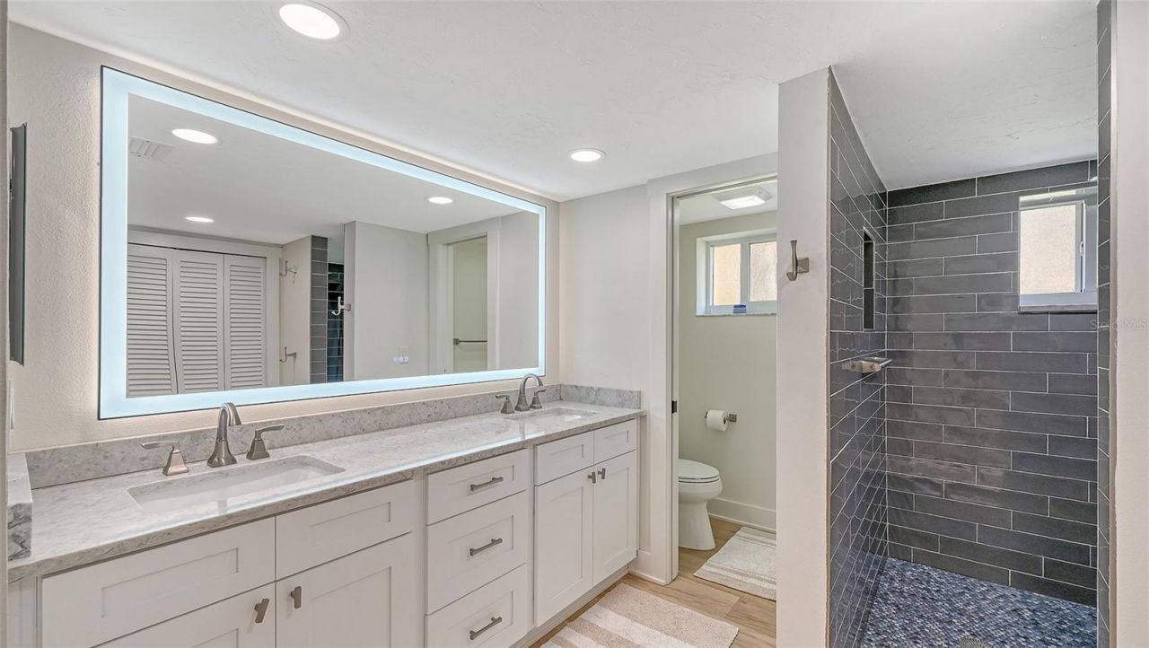 3808 Gulf Of Mexico Drive, Unit E112, Longboat Key, FL 34228 Photo