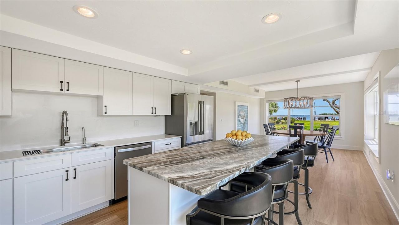 3808 Gulf Of Mexico Drive, Unit E112, Longboat Key, FL 34228 Photo