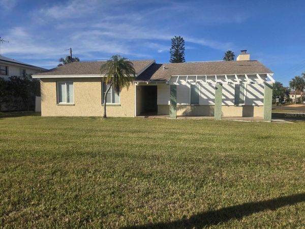 16101 GULF BOULEVARD , REDINGTON BEACH, FL 33708