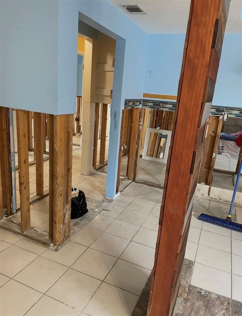 16101 Gulf Boulevard , Redington Beach, FL 33708 Photo