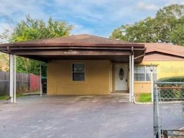 1 S AURORA DRIVE, APOPKA, FL 32703