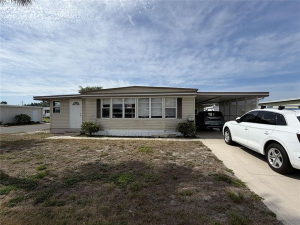 171 PARADISE N, LEESBURG, FL 34788