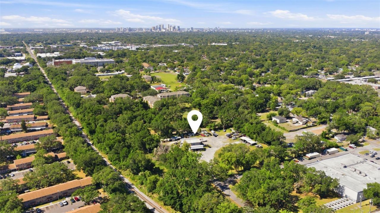2415 E Sligh Avenue , Tampa, FL 33610 Photo