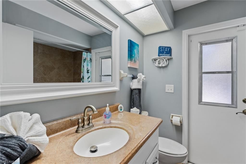 1906 Everest Pkwy, Cape Coral, FL 33904 Photo