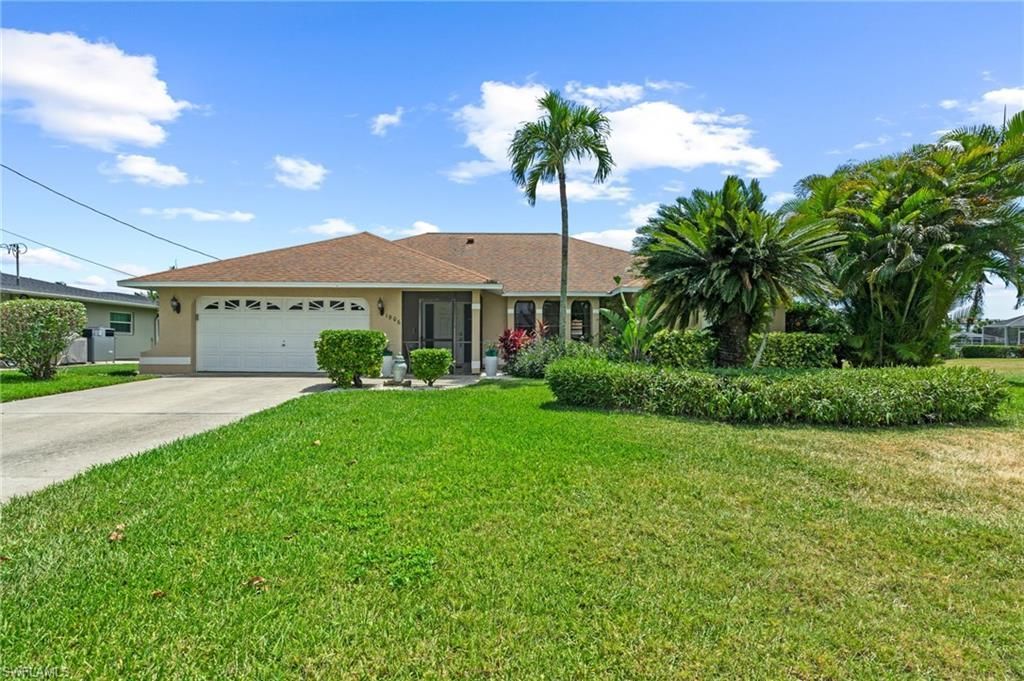 1906 Everest Pkwy, Cape Coral, FL 33904 Photo