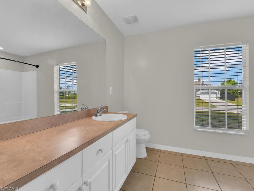 3626 NE 13th Ave, Cape Coral, FL 33909 Photo