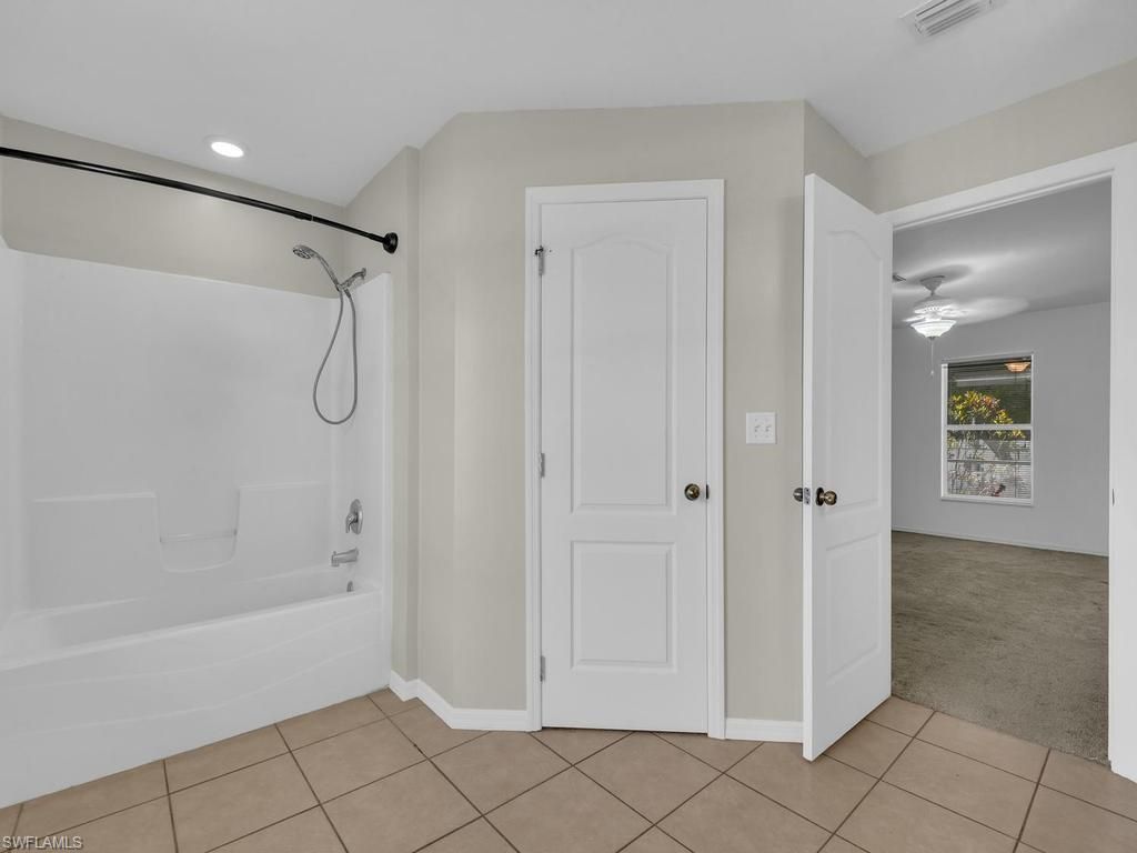 3626 NE 13th Ave, Cape Coral, FL 33909 Photo