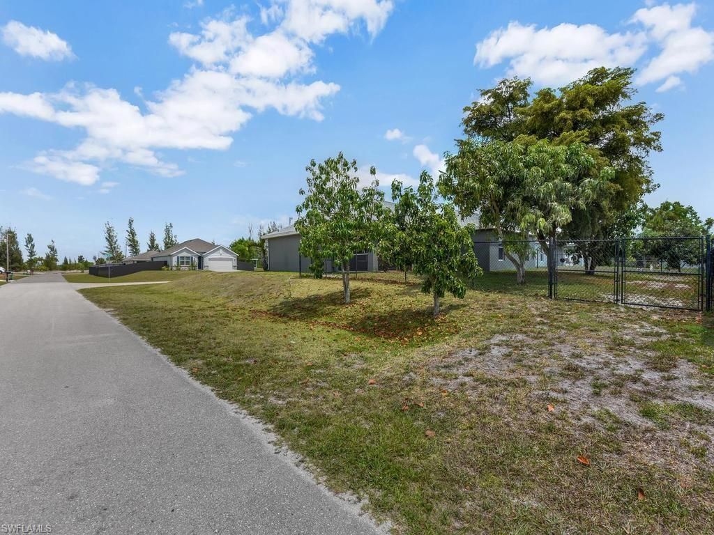 3626 NE 13th Ave, Cape Coral, FL 33909 Photo