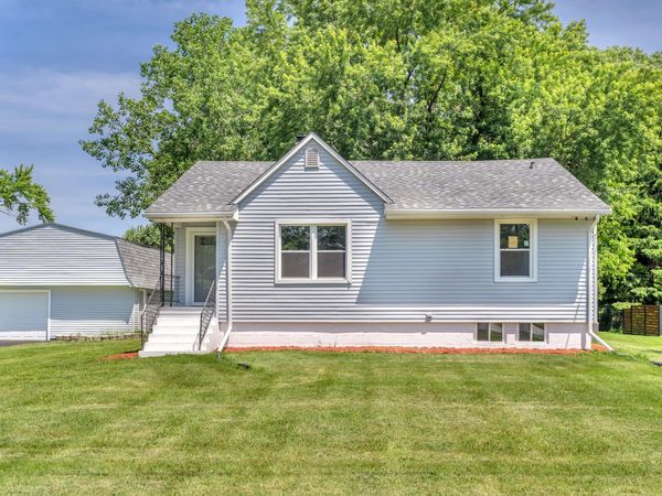 2851 44th Street, Highland, IN 46322