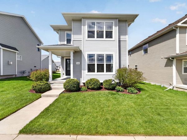 208 Sugar Maple Lane, Verona, WI 53593