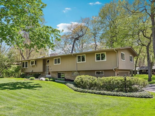 19505 Gebhardt ROAD, Brookfield, WI 53045