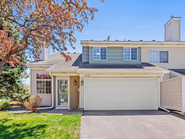 1958 Glenfield Court , Unit 25, Eagan, MN 55122