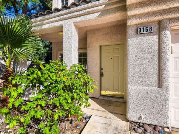 3168 Castle Canyon Avenue , Henderson, NV 89052