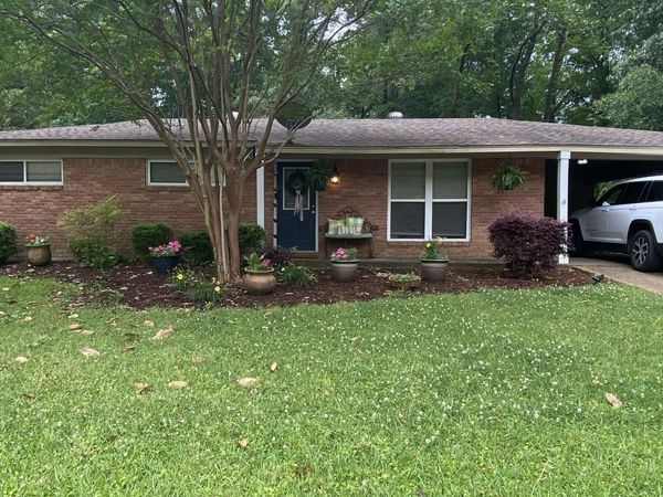 50 Rhodes, Louisville, MS 39339