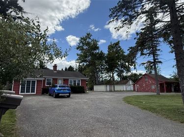 3366 Niagara Falls Boulevard, North Tonawanda, NY 14120