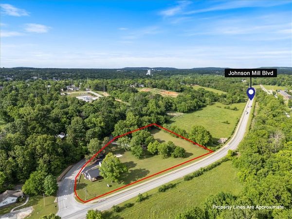 5515 Carley Road, Springdale, AR 72762