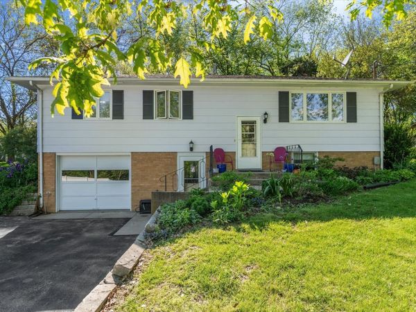 7016 131st Street , Coal Valley, IL 61240