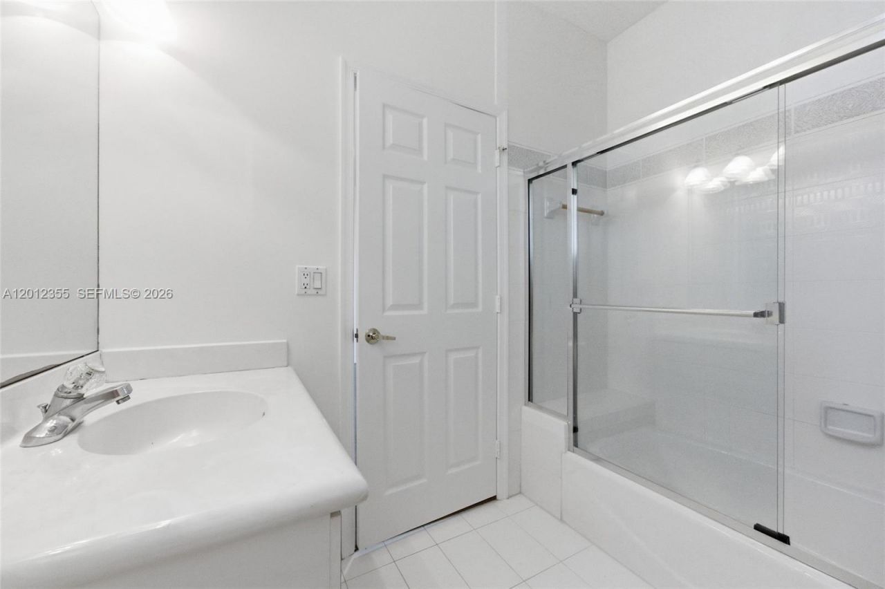 3160 Paddock Rd , Weston, FL 33331 Photo
