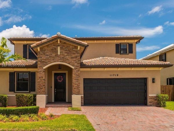 11719 SW 241 St , Homestead, FL 33032