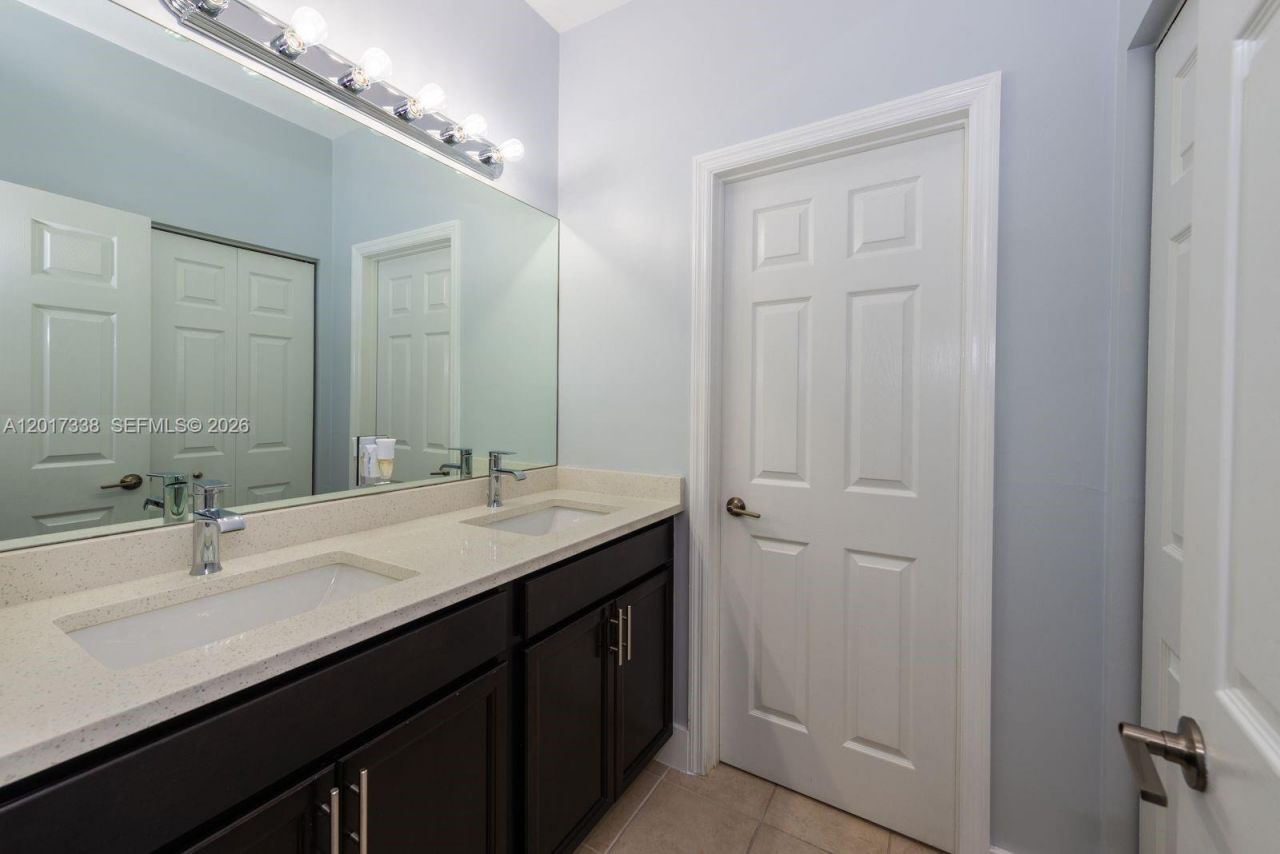 11719 SW 241 St , Homestead, FL 33032 Photo