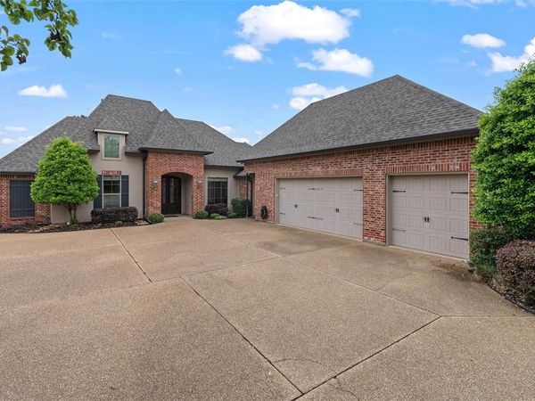 806 Chartres Drive, Shreveport, LA 71115