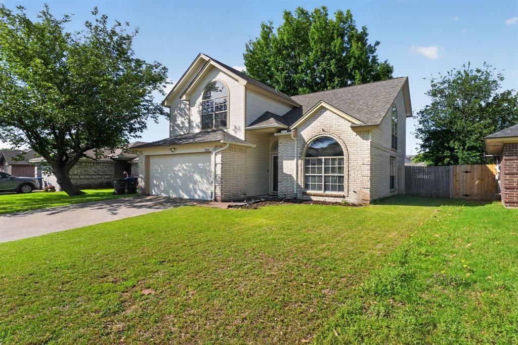 10836 Tall Oak Drive, Fort Worth, TX 76108 Main Photo