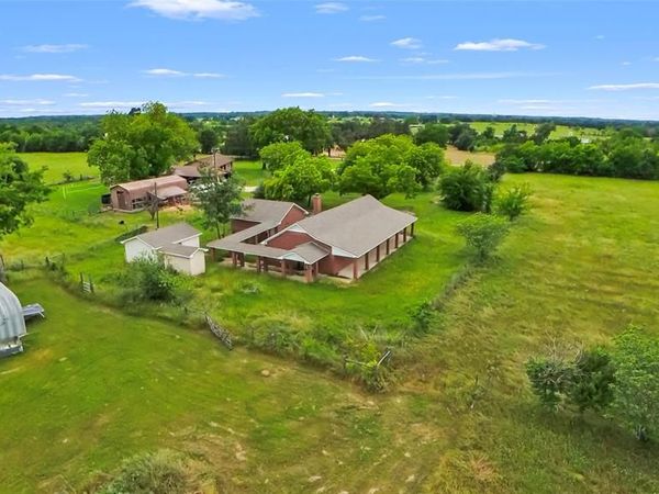 512 FCR 701, Fairfield, TX 75840