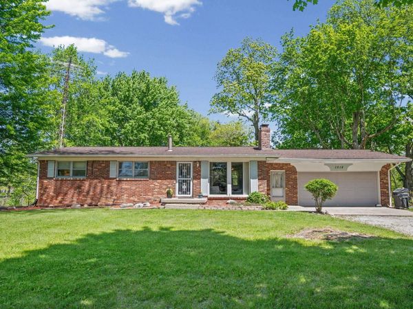 1018 E 900 N, Battle Ground, IN 47920