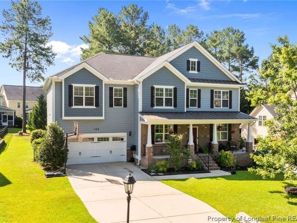 186 Valley Pines Circle , Spring Lake, NC 28390