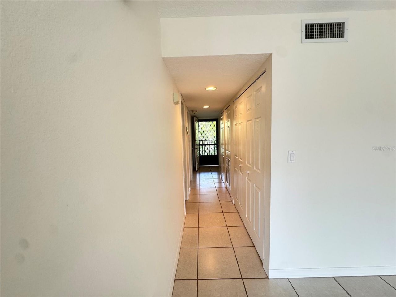 204 3rd Street W, Unit 204, Bradenton, FL 34205 Photo