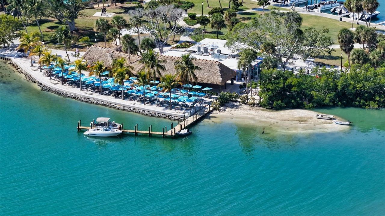 300 S Pineapple Avenue, Unit 302, Sarasota, FL 34236 Photo
