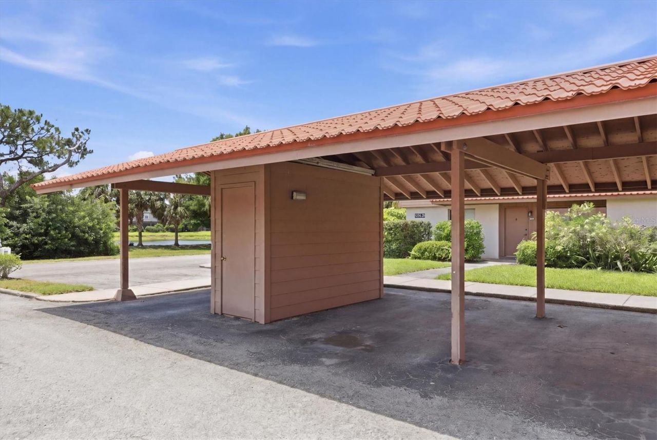 6628 Draw Lane, Unit 122, Sarasota, FL 34238 Photo