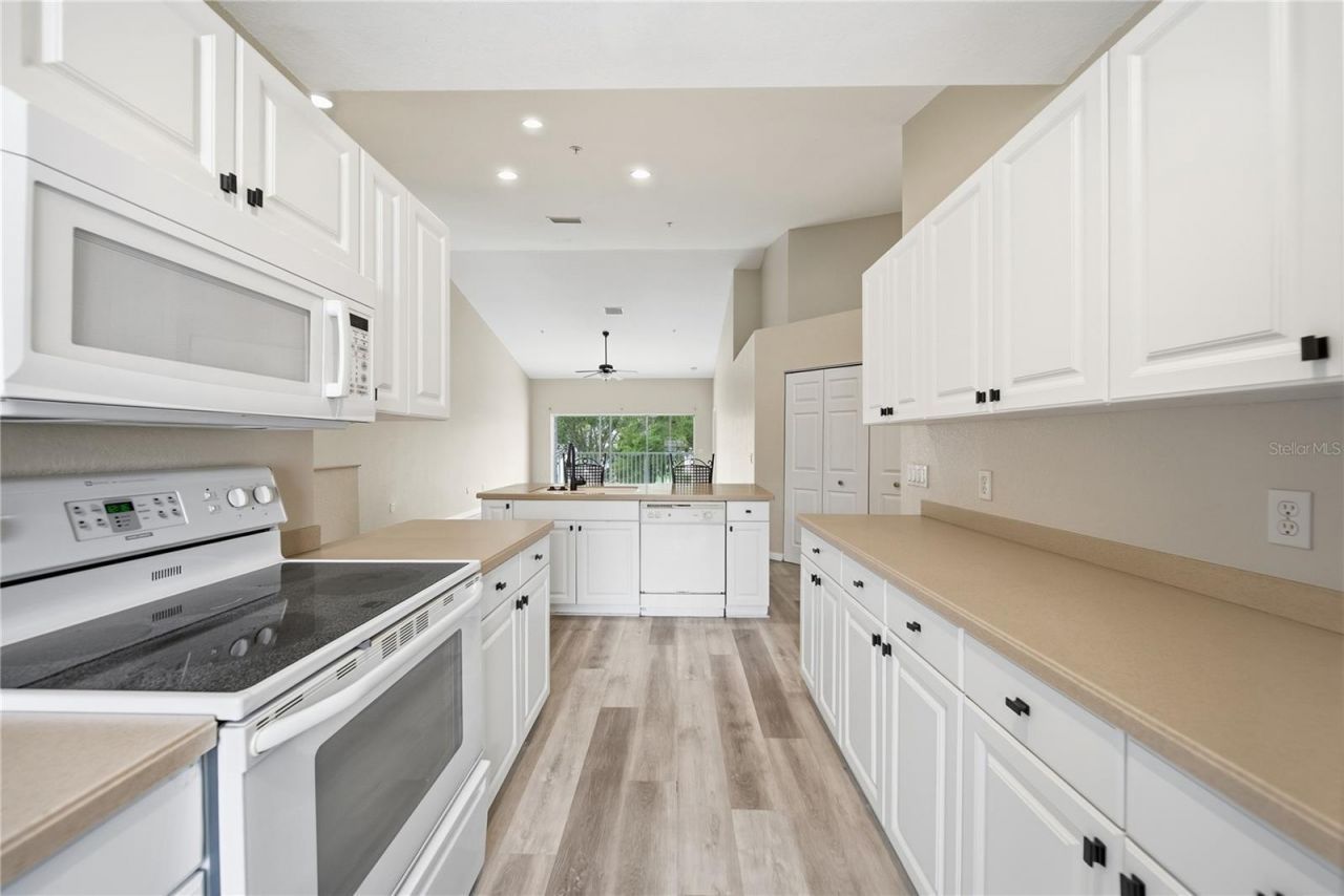 7660 Sweetbay Circle, Bradenton, FL 34203 Photo