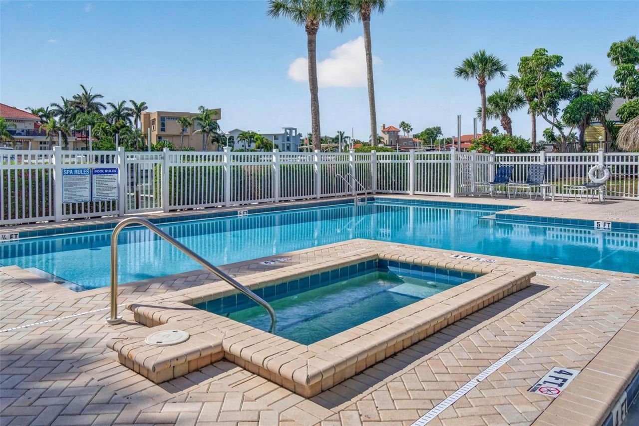 363 Pinellas Bayway S, Unit 42, Saint Petersburg, FL 33715 Photo