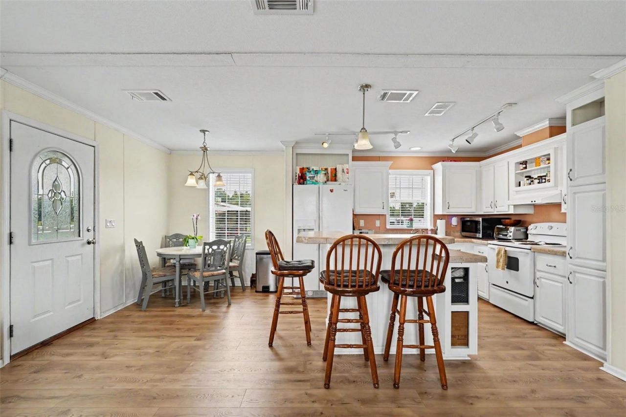 17161 Morris Bridge Road, Thonotosassa, FL 33592 Photo