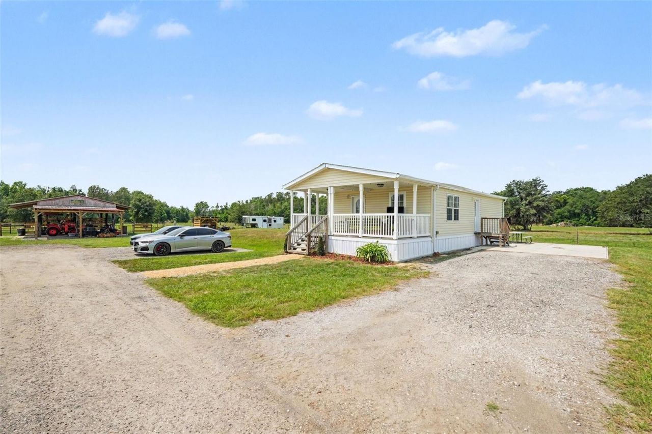 17161 Morris Bridge Road, Thonotosassa, FL 33592 Photo