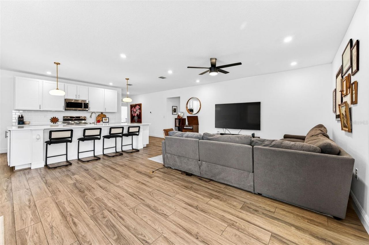 2530 Roygaris Street Nw, Palm Bay, FL 32907 Photo