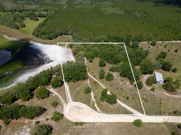 SE 53 COURT , TRENTON, FL 32693