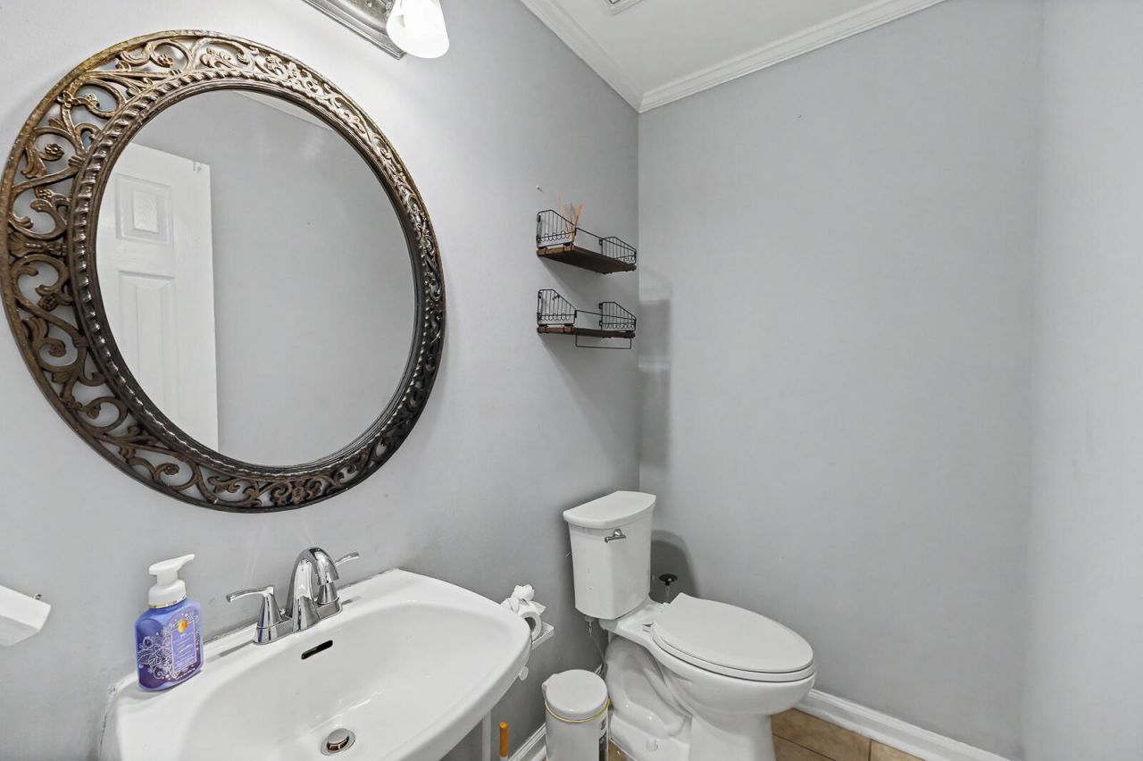 136 Blue Jasmine Lane Photo 11