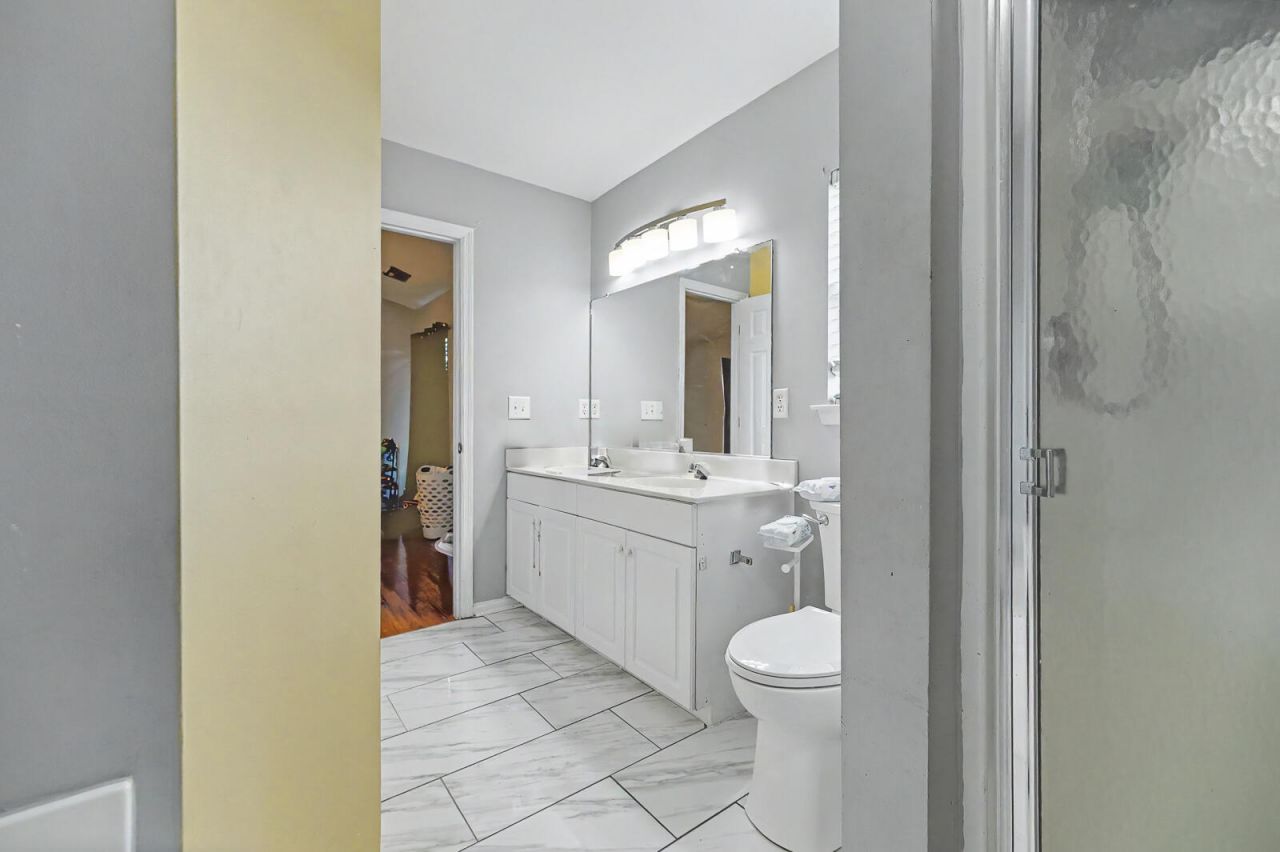 136 Blue Jasmine Lane Photo 17