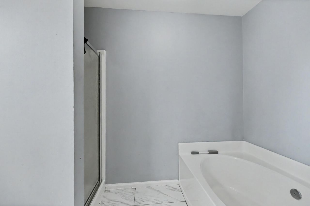 136 Blue Jasmine Lane Photo 18